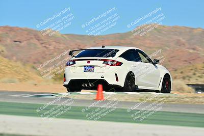 media/Dec-13-2025-Extreme Speed (Sat) [[d129ecb0b9]]/Beginner/Session 2 (Turn 4)/